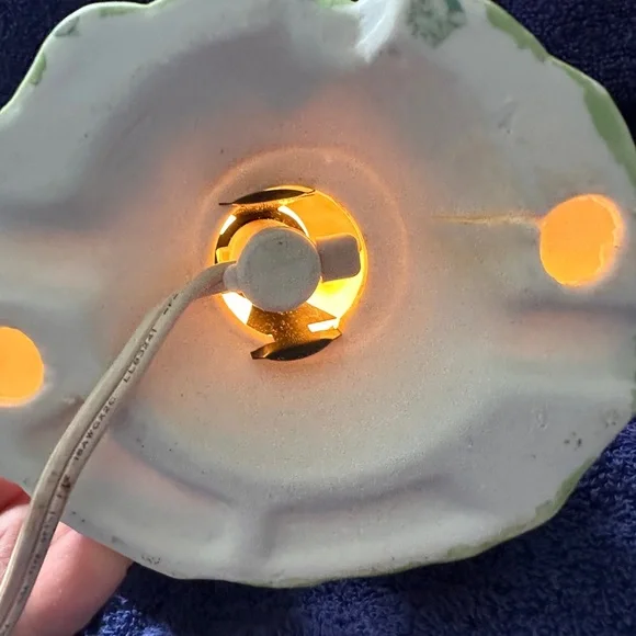 Easter Bunny Tree Night Light - Pastel Green by - Picture 9 of 9